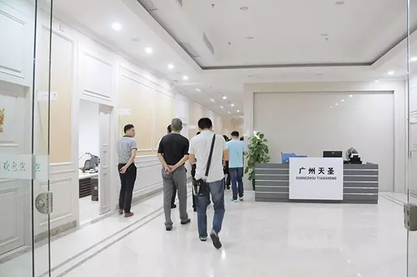 中国职业装产业协会考察金年会app2