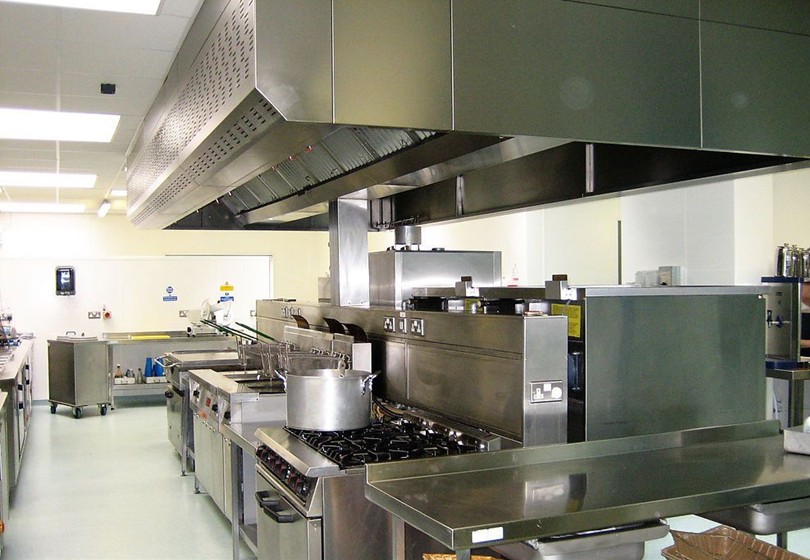 酒店厨房设备装置的留意事项